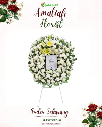 Krans Bunga Duka Cita di Siring Agung